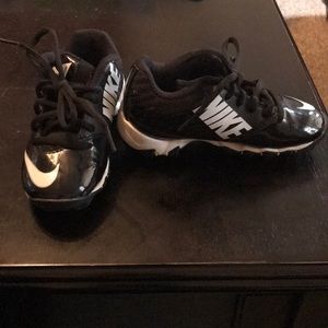 Kids Nike shark cleats